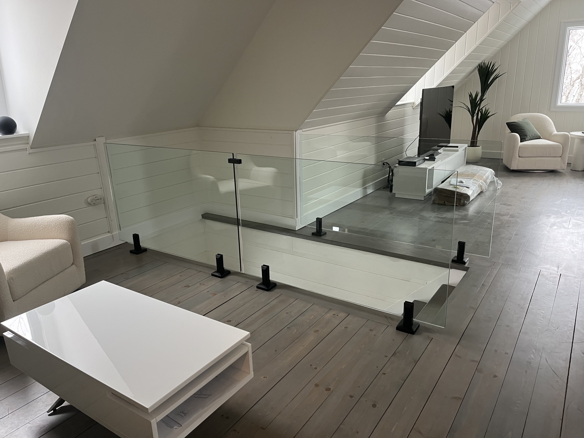 Clôture d'intérieur en verre