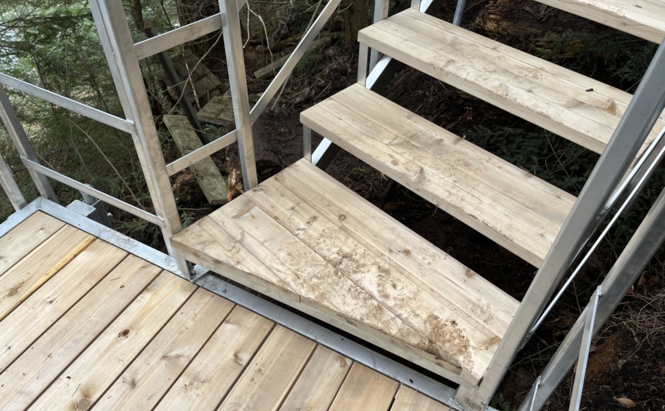Escalier de montagne avec pallier