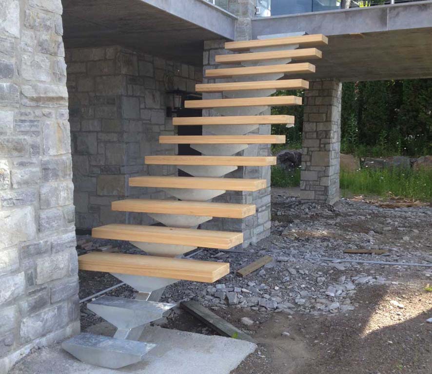Escalier extérieur sur mesure moderne