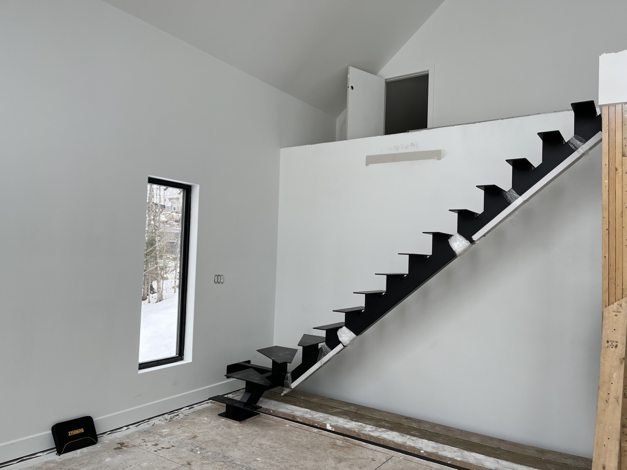 Escalier noir sur mesure
