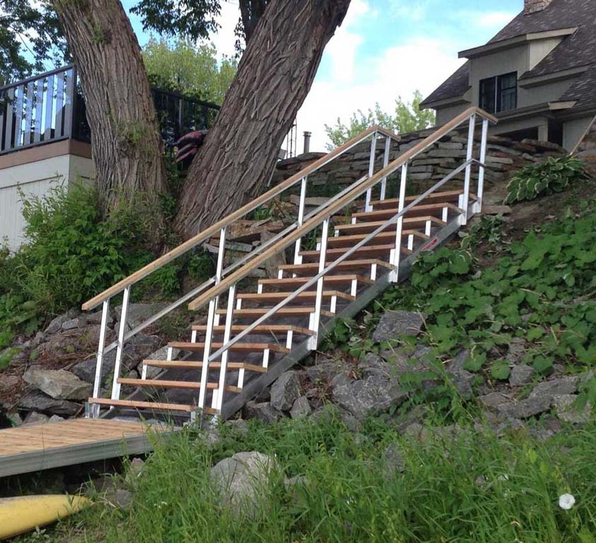 Escalier résidentiel pour quai