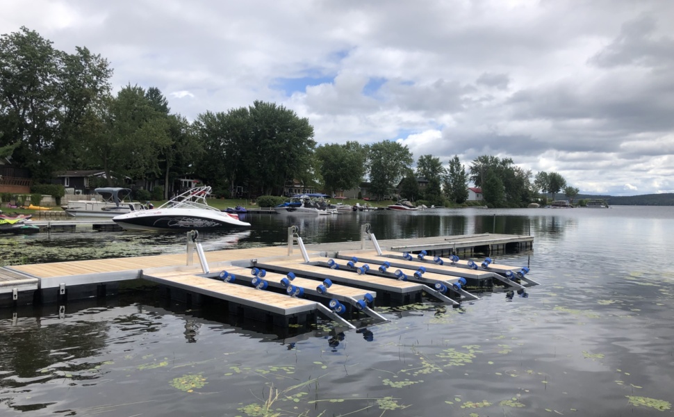 Quais pour motomarine