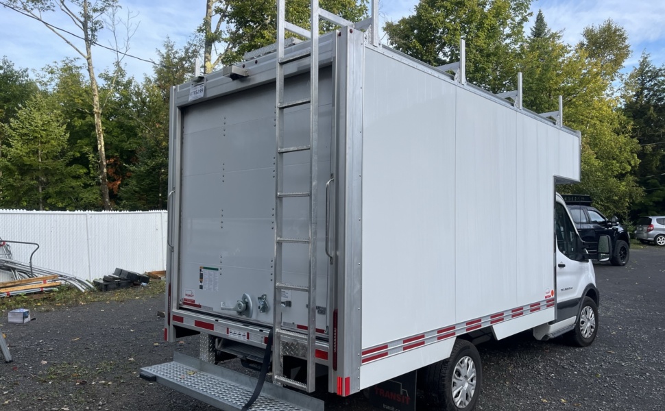 Rack camion cube avec echelle