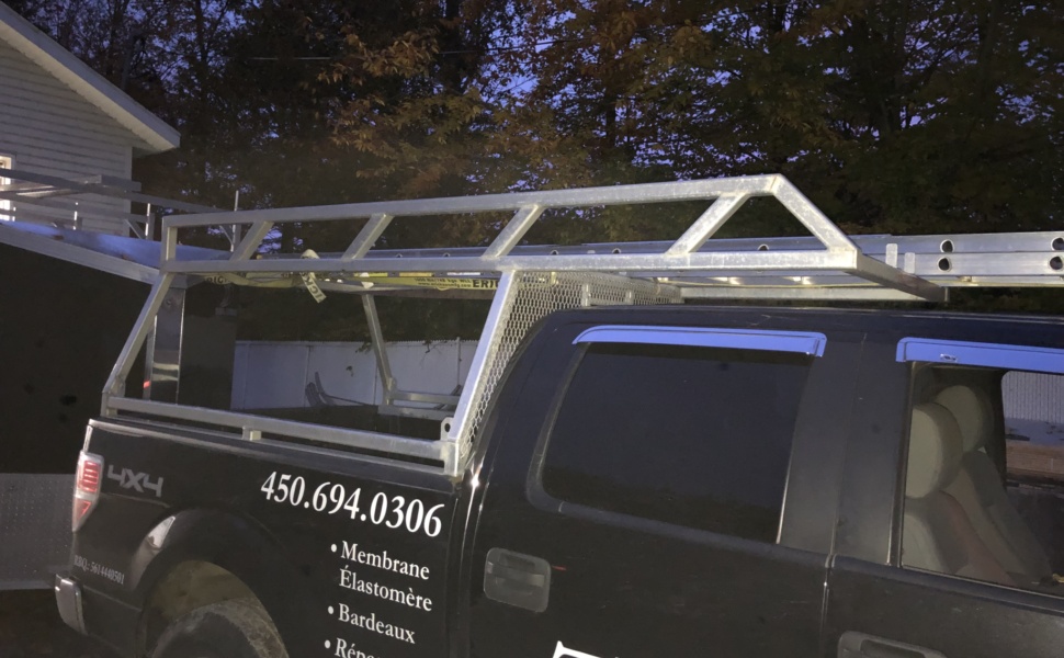 Support à échelles en aluminium