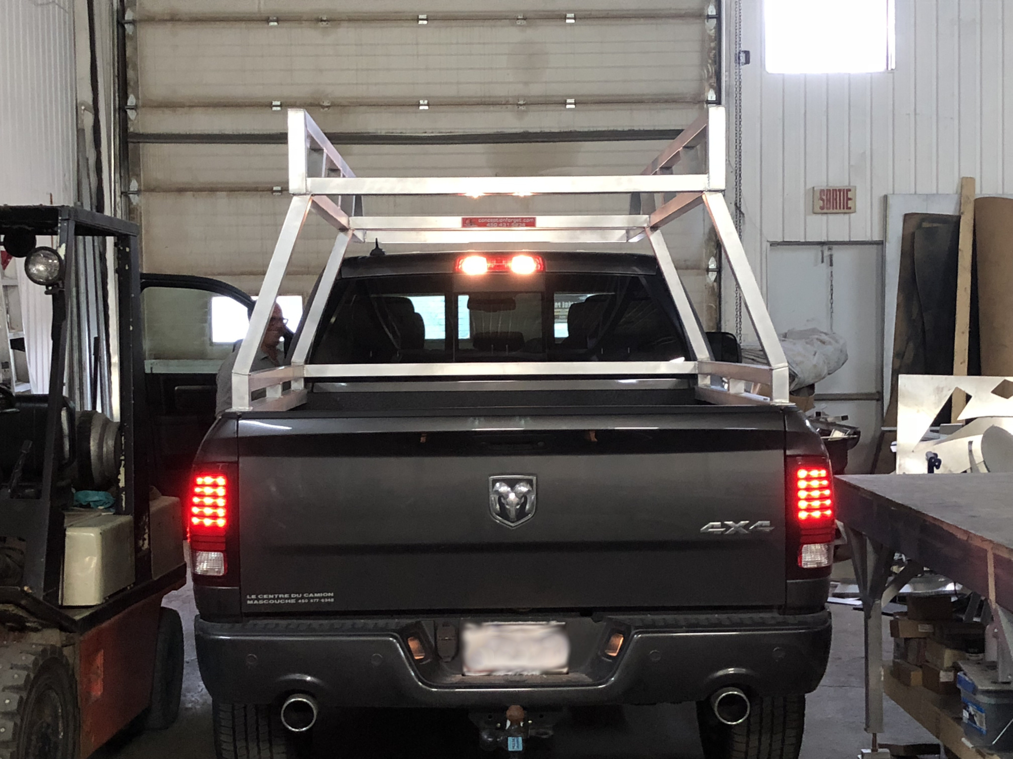 Support à échelles pour camion et pick-up