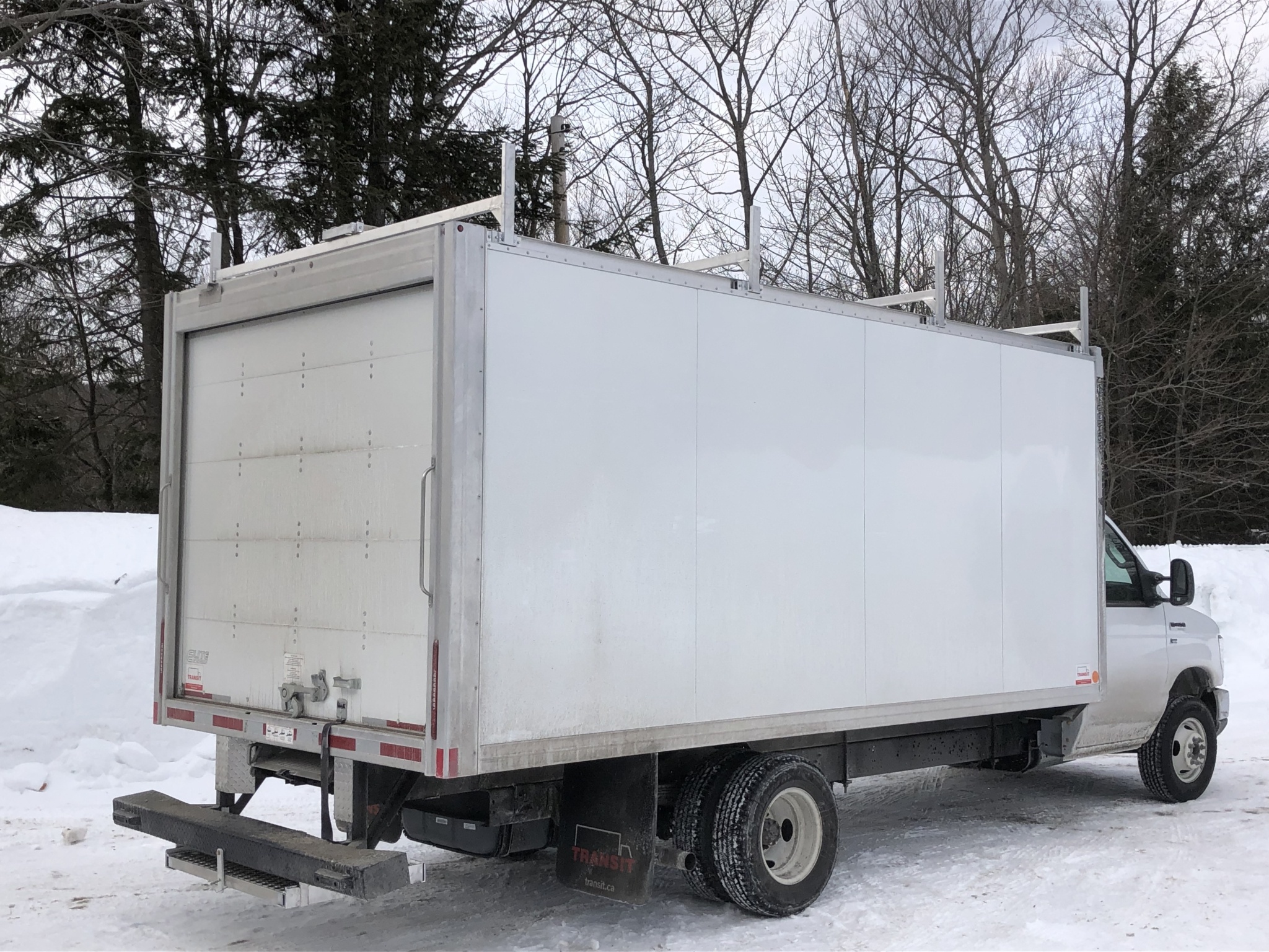 Support en aluminium pour camion